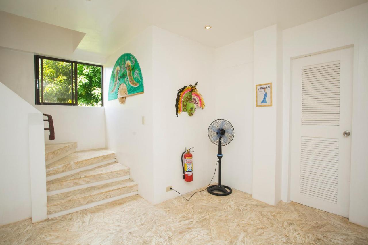 Franky Villa Balabag  ภายนอก รูปภาพ